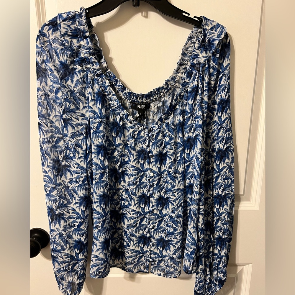 PAIGE Navy and White Palm Print 100% Silk Blouse NWOT Small